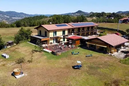 CASALE DEL VALLA - B&B NATURISTA
